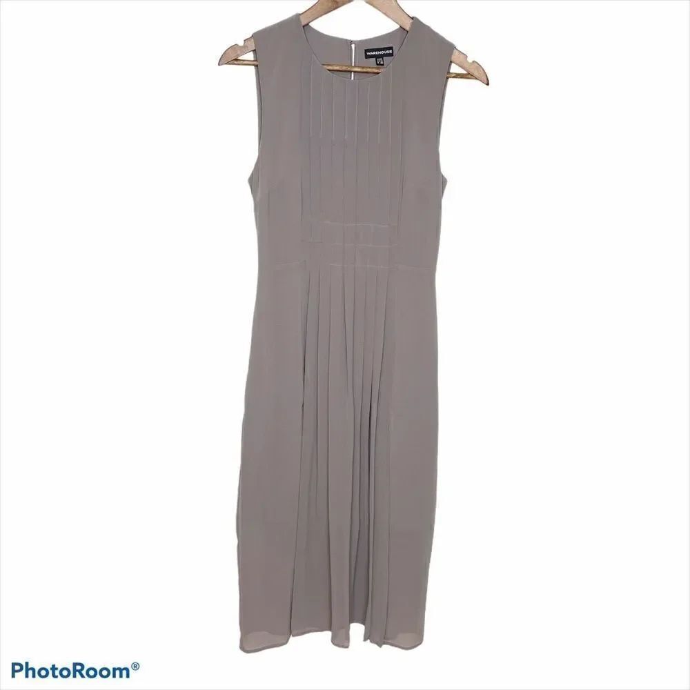 Warehouse Pleated Sleeveless Dress Size 6